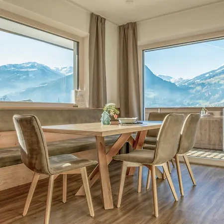 Helfensteinblick * Hart im Zillertal